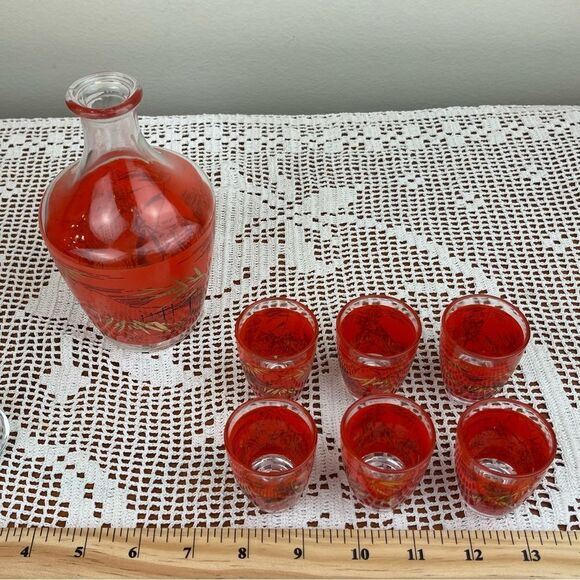 Vintage FRANCE stamped Asian themed Liquor Decanter with Shot Glasses - Picture 6 of 10